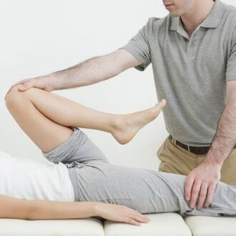 Sesiones de masajes y ejercicios alivian los síntomas de la artrosis de cadera